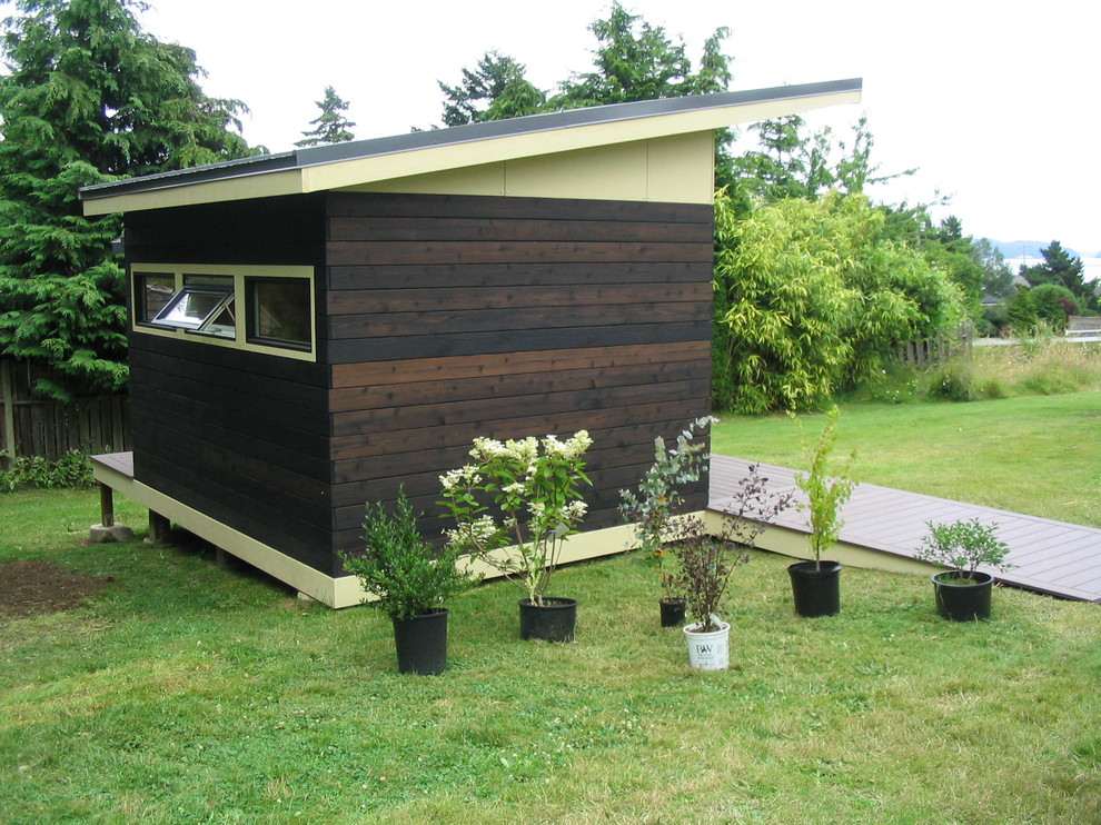 Shed - modern shed idea in Seattle