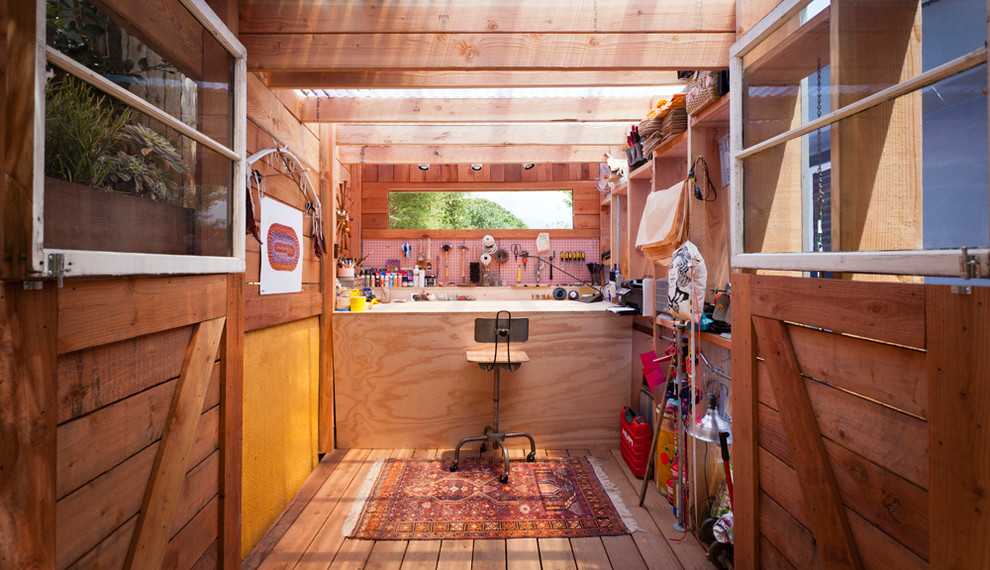 Example of a trendy studio / workshop shed design in Santa Barbara