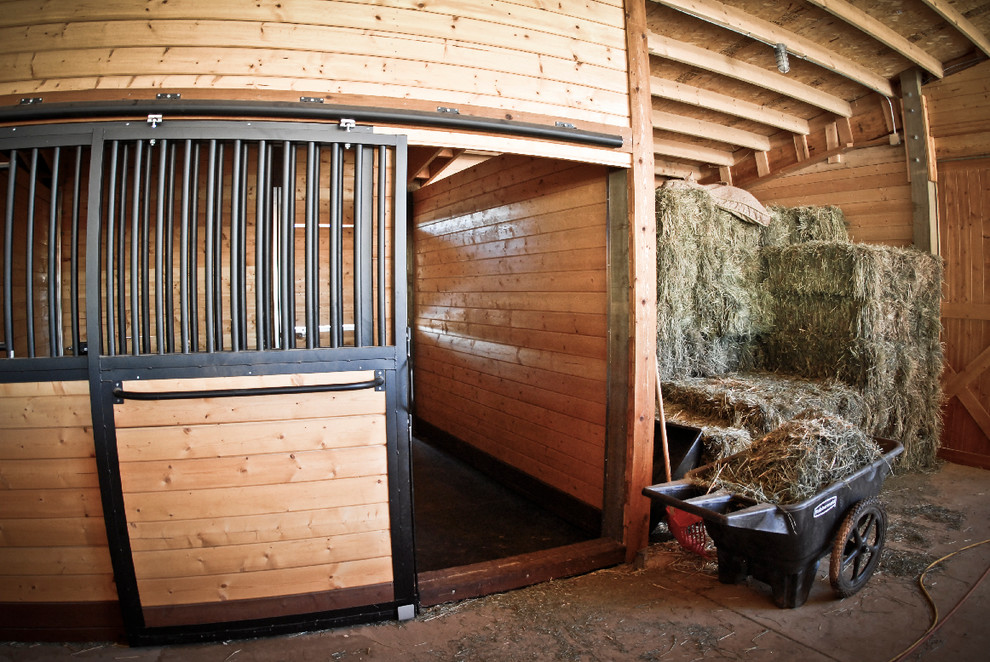 Inspiration for a huge timeless barn remodel in Sacramento