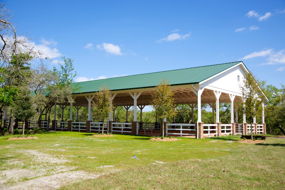 Barn Pavillion Farmhouse Shed Tampa by Brandon Construction