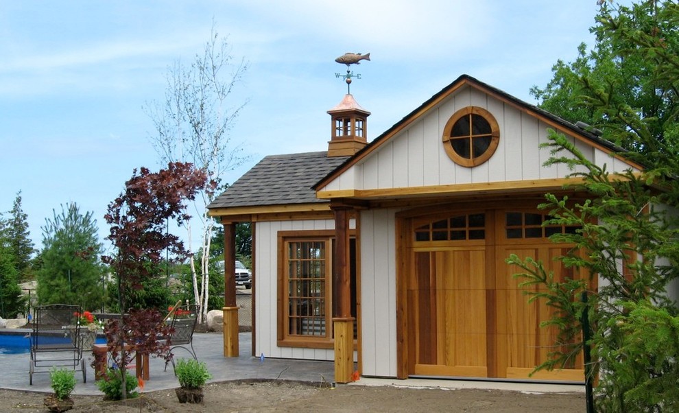 Cabanas & Coach Houses Traditional Shed Toronto by Limestone