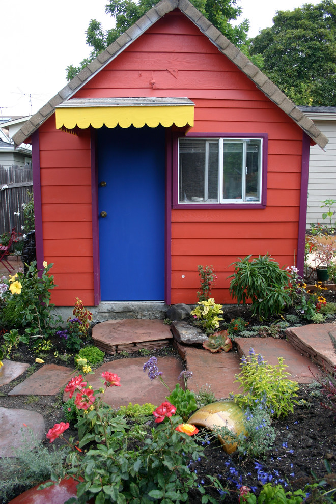Eclectic garden shed photo in San Francisco
