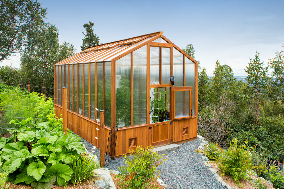 Example of a trendy detached greenhouse design in Other