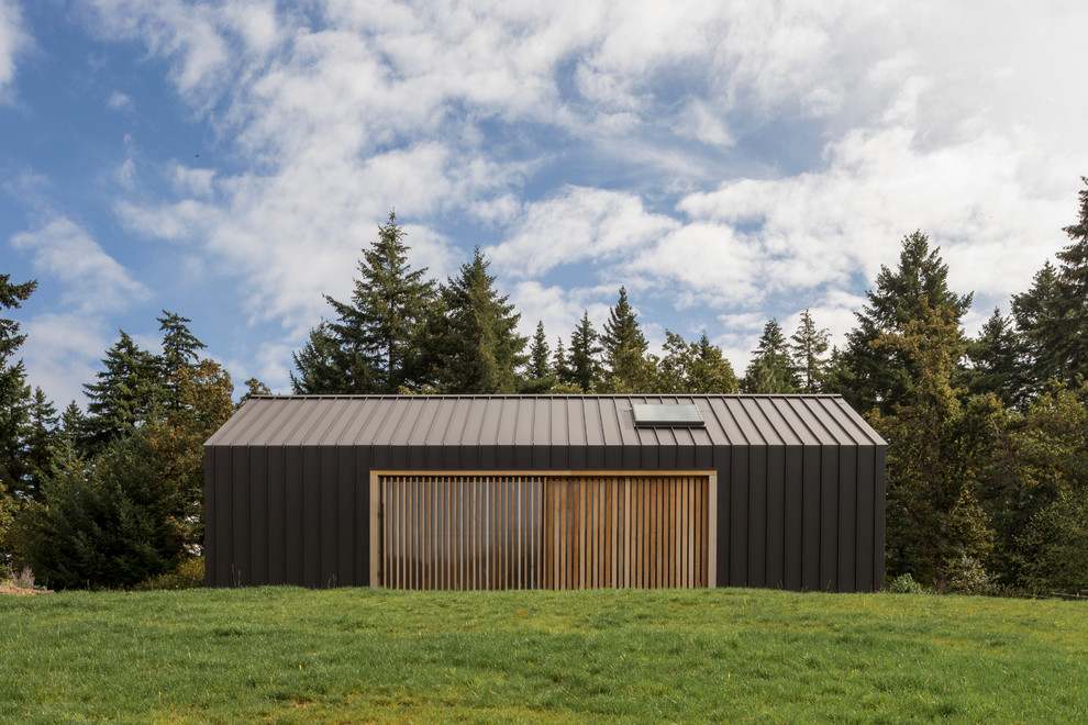 This is an example of a modern garden shed and building in Portland.