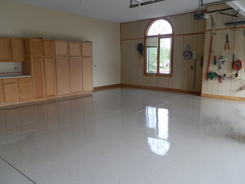 Epoxy floor coverings Traditional Shed Other by Wagoners