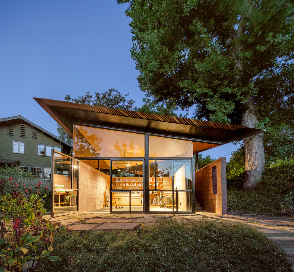 Freistehendes, Geräumiges Modernes Gartenhaus als Arbeitsplatz, Studio oder Werkraum in Los Angeles