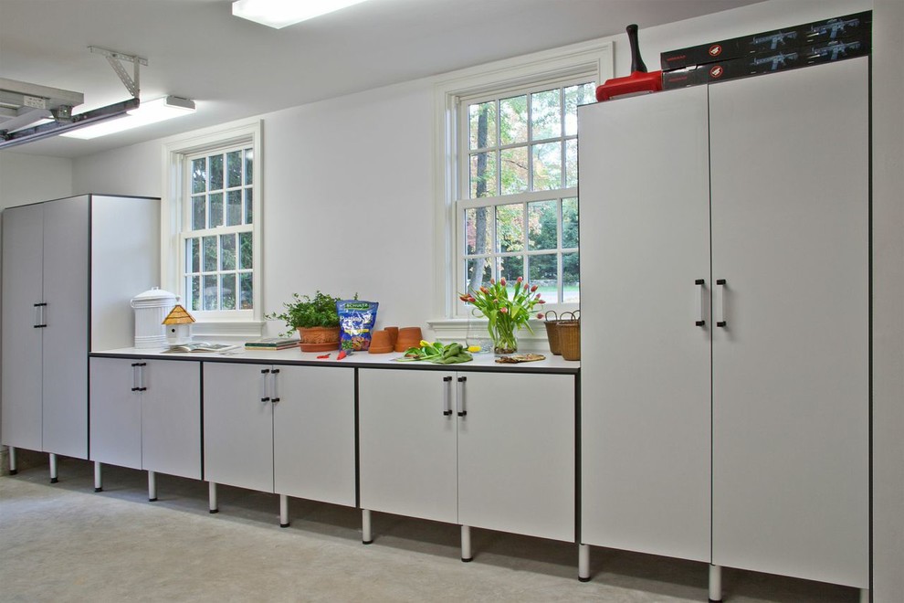 Example of a large classic kitchen design in New York