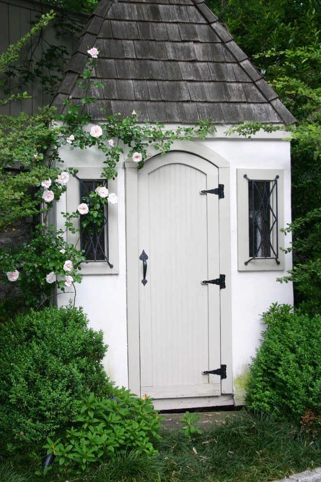 This is an example of a traditional garden shed and building in Atlanta.