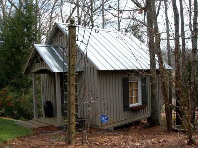 Elegant shed photo in Charlotte