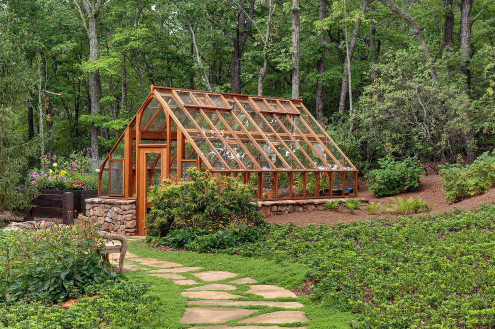 Elegant detached greenhouse photo in Atlanta