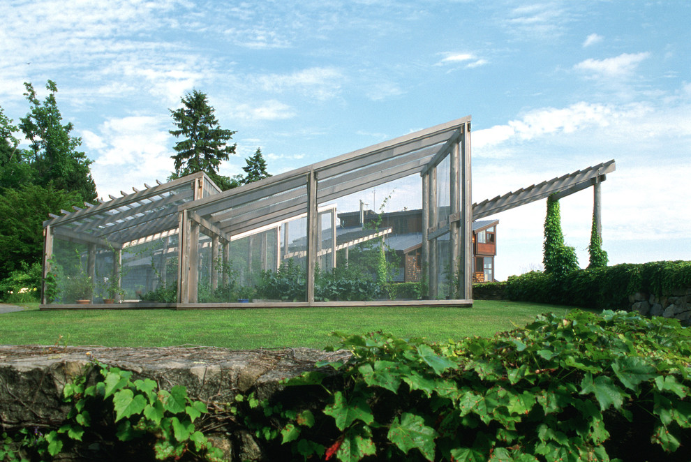 Design ideas for a contemporary detached greenhouse in Boston.