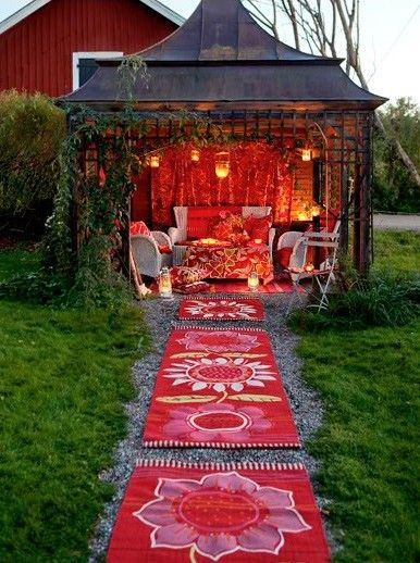 Small she shed interior ideas