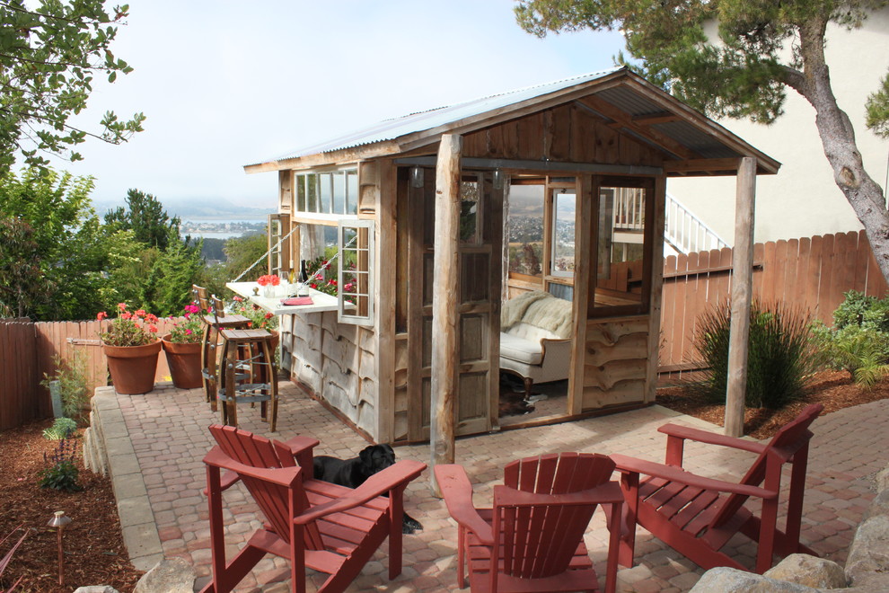 Medium sized rustic detached garden shed and building in San Luis Obispo.