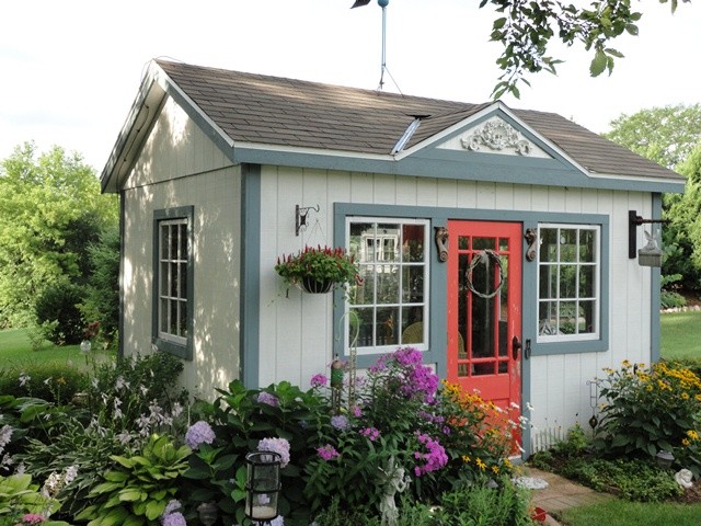 Shed - traditional shed idea in Milwaukee