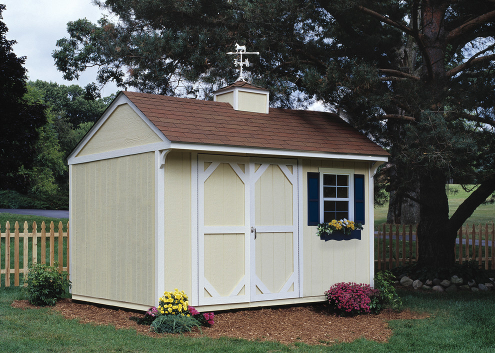 Medium sized classic detached garden shed in Detroit.