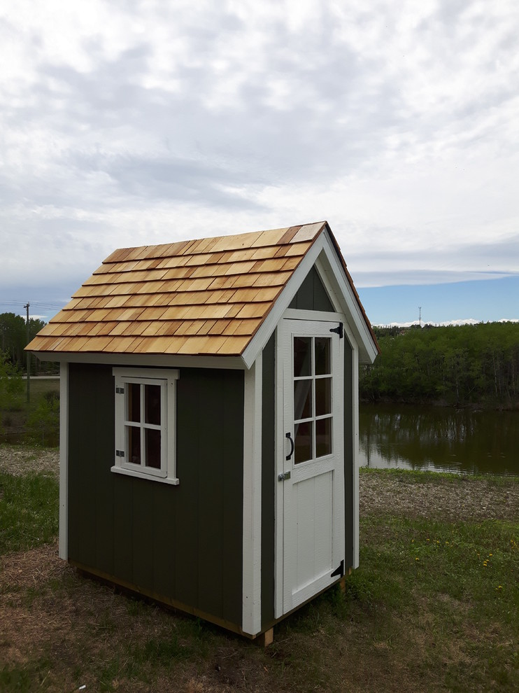 Small garden shed and building in Calgary.