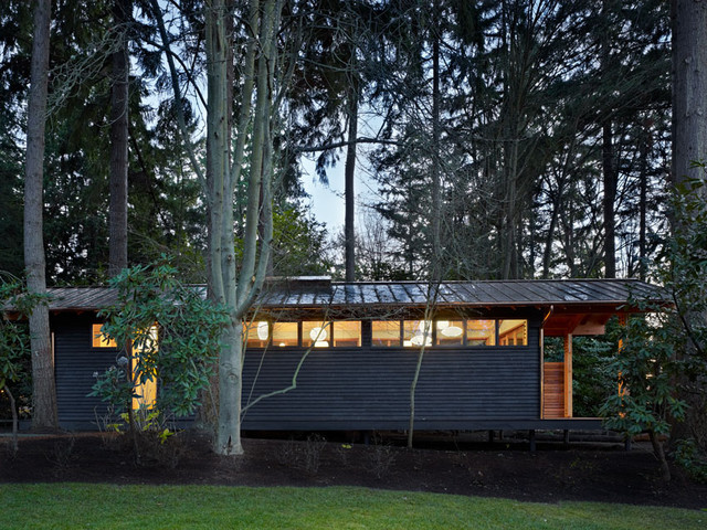 Yoga Studio - Modern - Shed - Seattle - by SHKS Architects