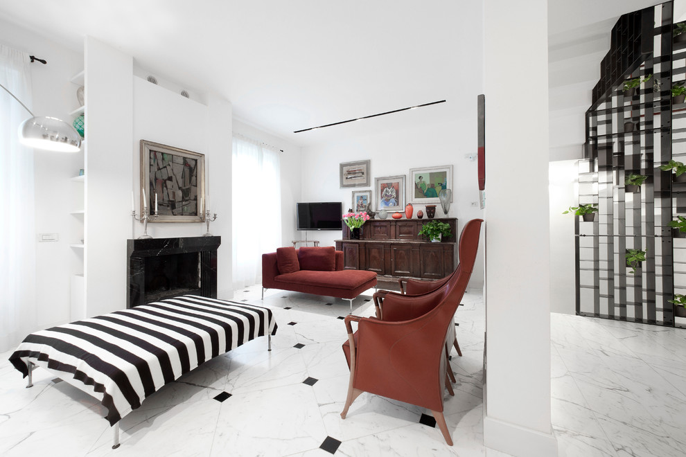 На фото: огромная открытая гостиная комната в современном стиле с музыкальной комнатой, белыми стенами, мраморным полом, стандартным камином, фасадом камина из камня, телевизором в углу и белым полом с
