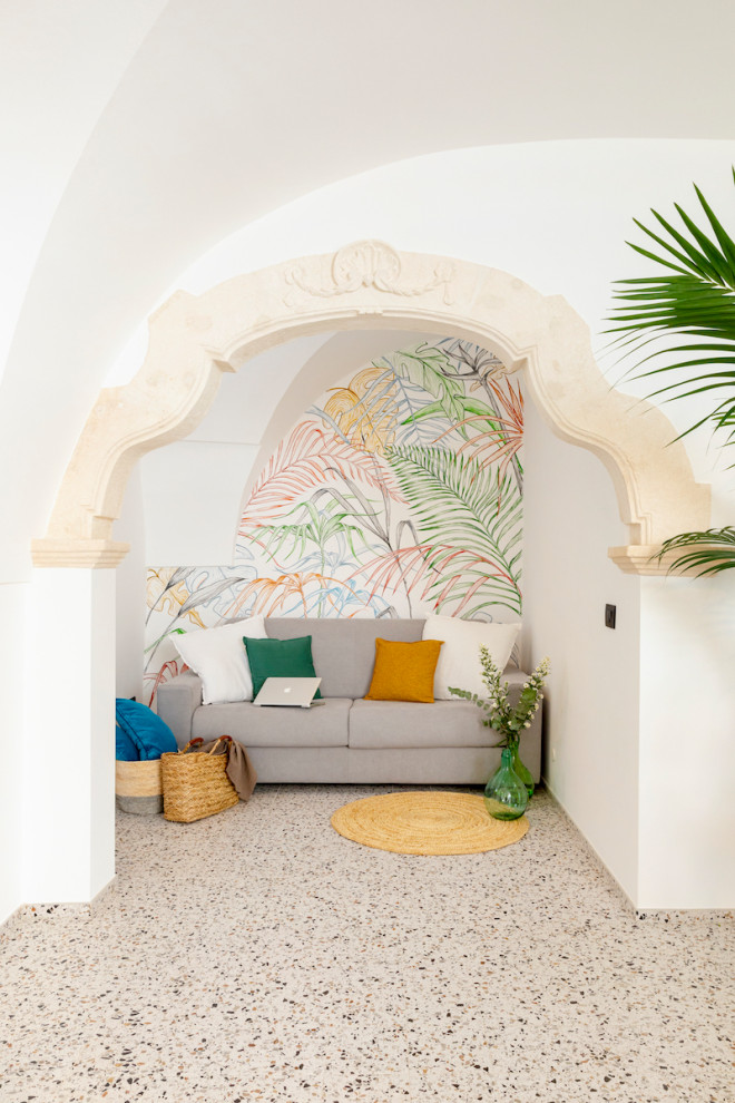 Idee per un soggiorno minimal con pavimento in marmo