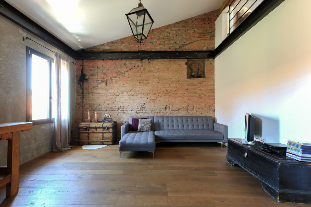 Inspiration for a mediterranean living room remodel in Milan