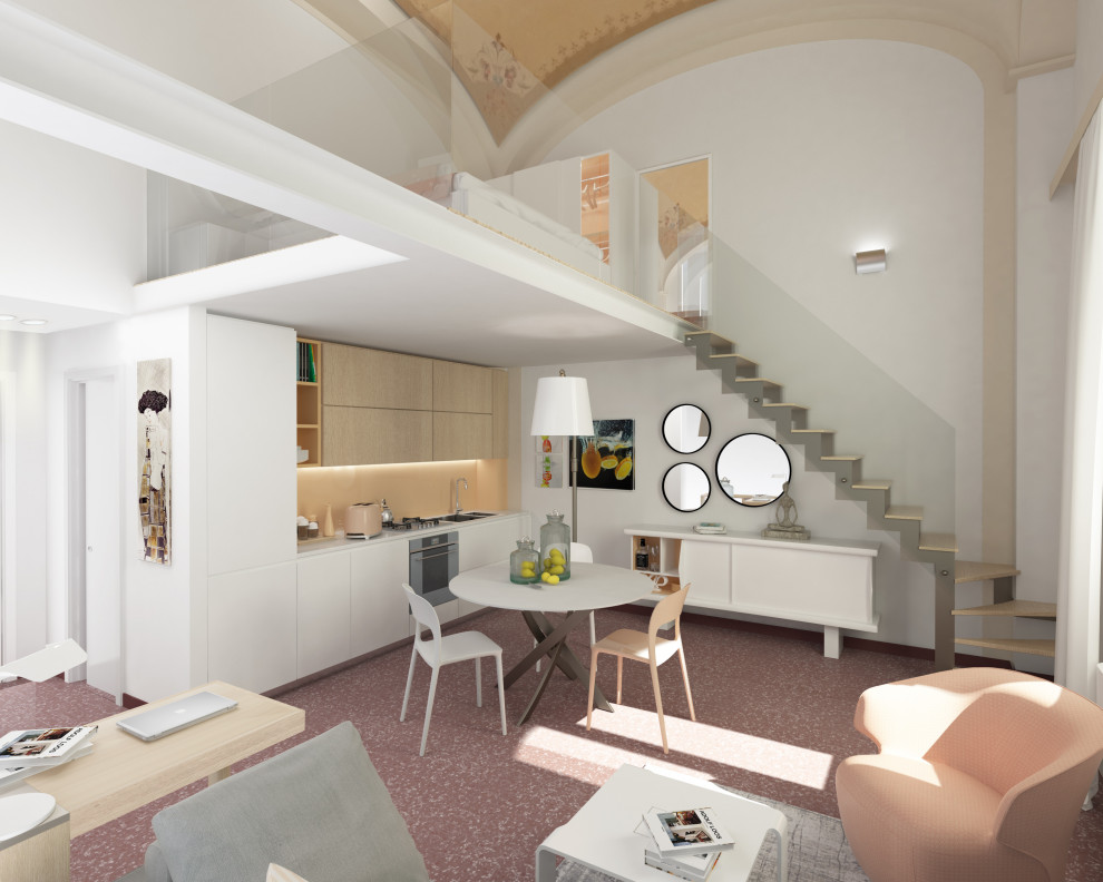 Источник вдохновения для домашнего уюта: огромная двухуровневая гостиная комната в классическом стиле с белыми стенами, мраморным полом, красным полом и сводчатым потолком
