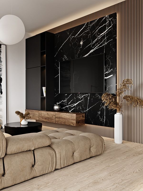 Esempio di un soggiorno minimalista di medie dimensioni e stile loft con pareti beige, parquet chiaro, TV a parete, pavimento beige e pareti in legno