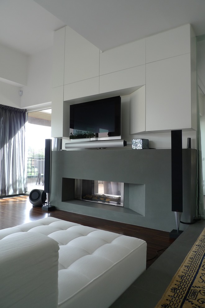 Contemporary living room in Rome.