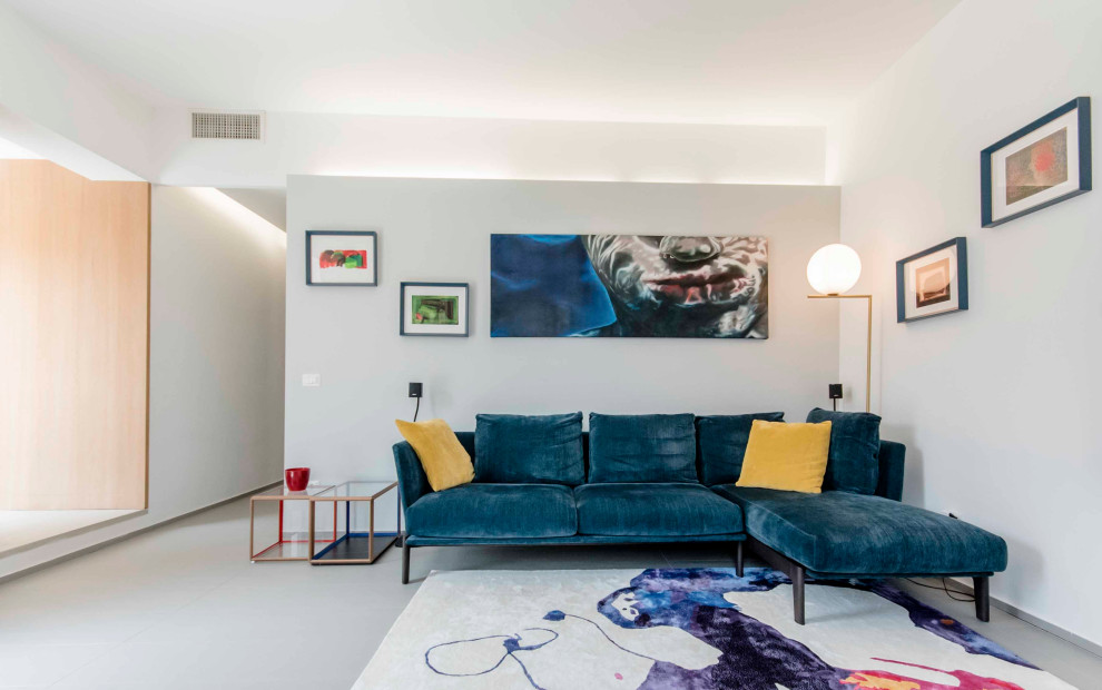 Inspiration for a contemporary gray floor living room remodel in Rome with white walls