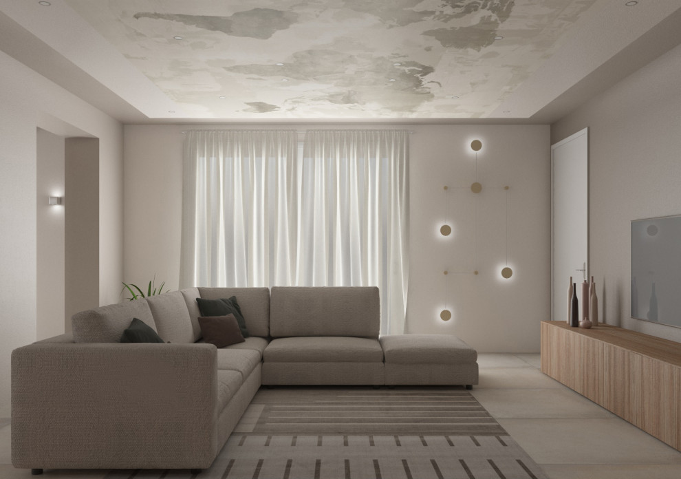 Großes, Offenes Skandinavisches Wohnzimmer mit beiger Wandfarbe, Porzellan-Bodenfliesen, TV-Wand, grauem Boden und Tapetendecke