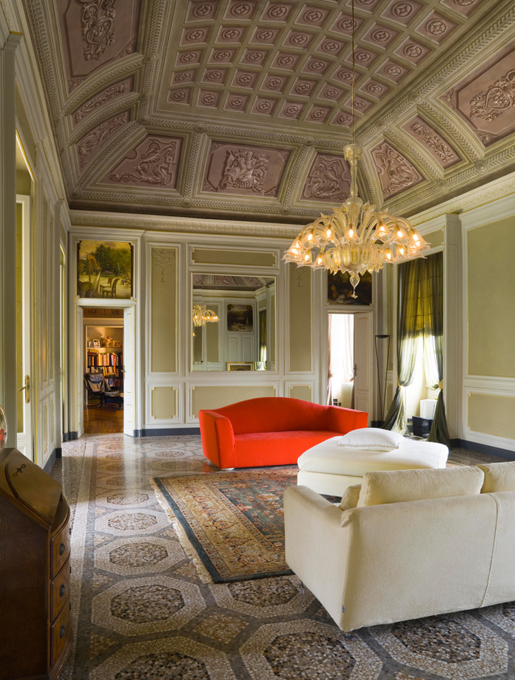 Стильный дизайн: огромная парадная гостиная комната в современном стиле - последний тренд