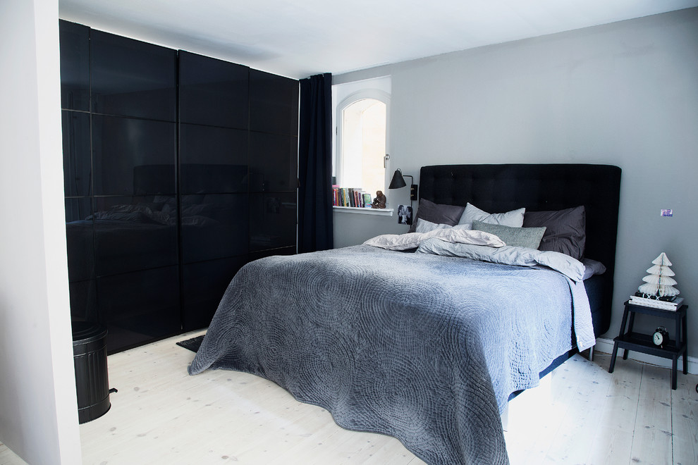 Example of a danish bedroom design in Copenhagen