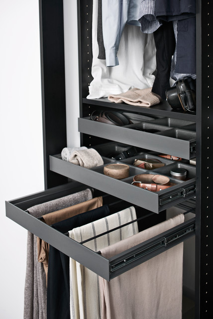 SMART mirror wardrobe - Skandinavisk - Soveværelse - København - af Kvik  Denmark | Houzz