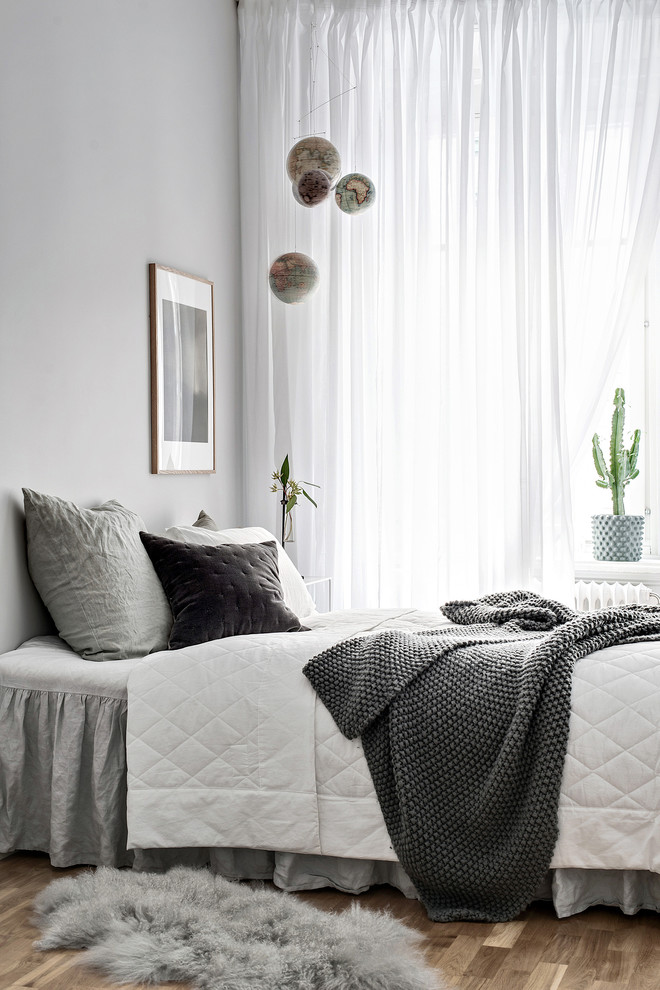 Inspiration for a scandinavian bedroom in Gothenburg.