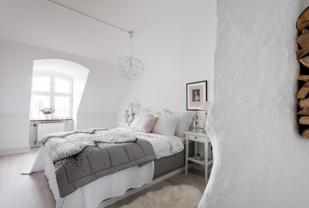 Inspiration for a scandinavian bedroom remodel in Gothenburg