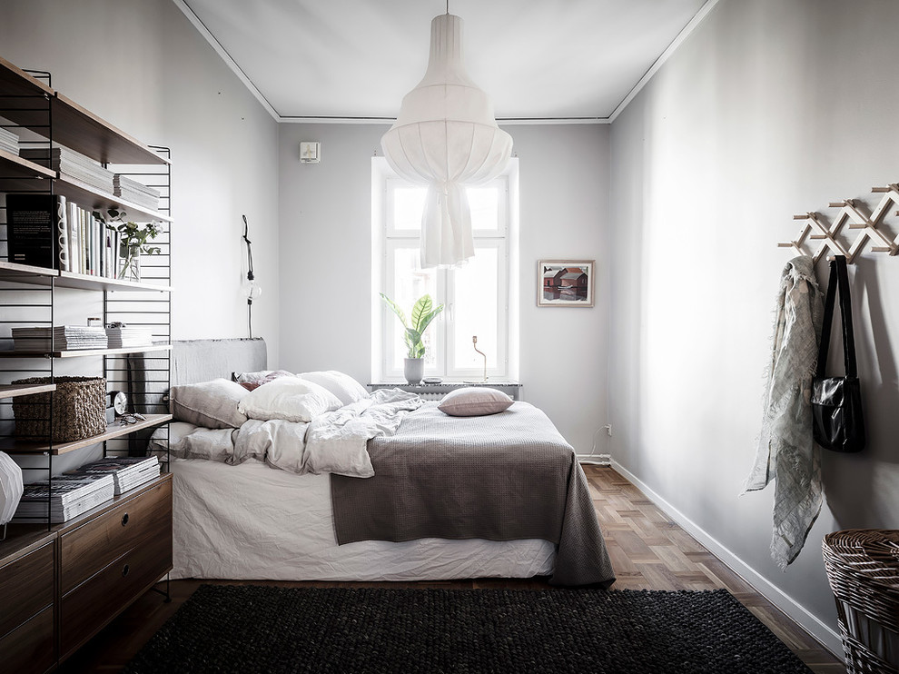 ヨーテボリにあるコンテンポラリースタイルのおしゃれな寝室のインテリア