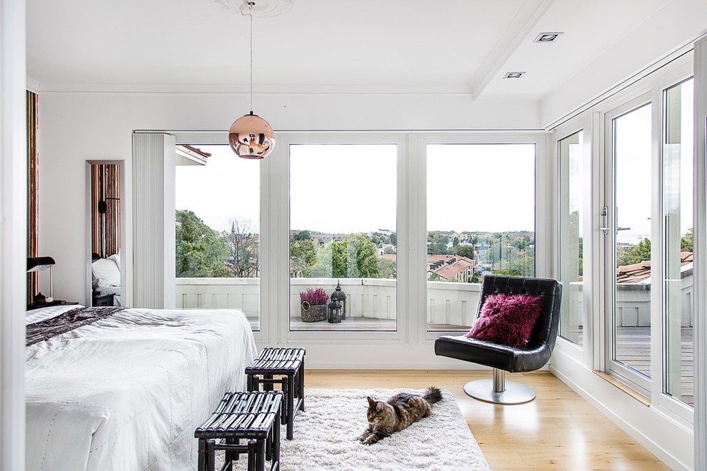 Example of a danish bedroom design in Gothenburg