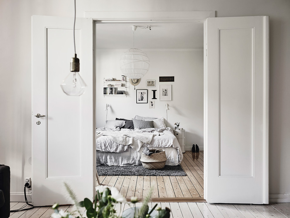 Design ideas for a scandi grey and pink bedroom in Gothenburg.