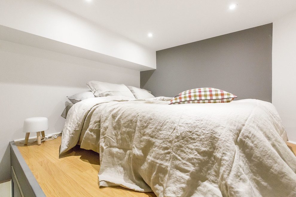 Bedroom - scandinavian bedroom idea in Stockholm