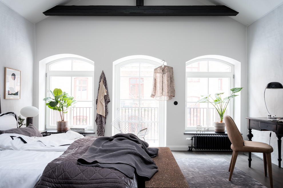 Esempio di una camera da letto scandinava