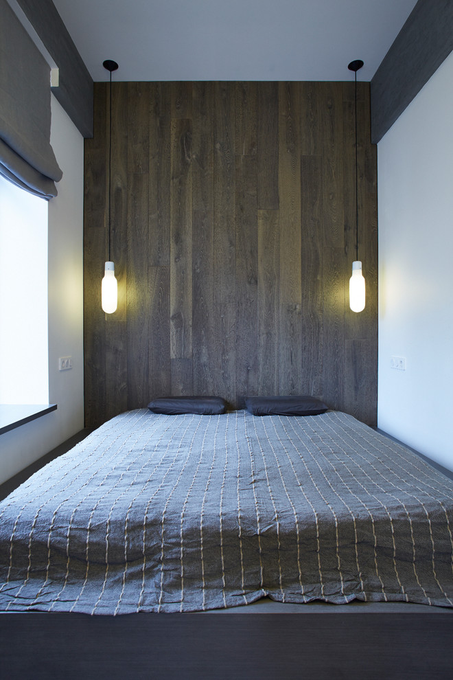 Inspiration for an industrial bedroom remodel in Moscow