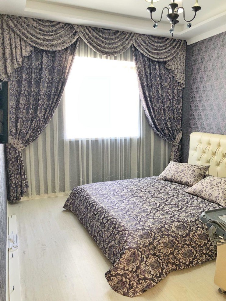 Foto di una piccola camera da letto tradizionale