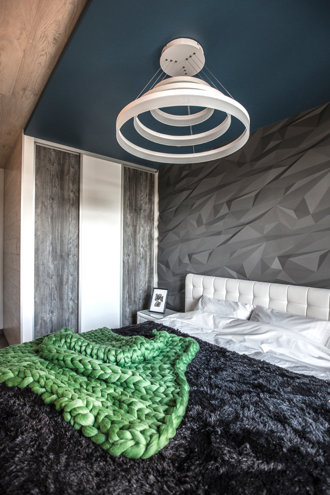 This is an example of a contemporary bedroom in Moscow.