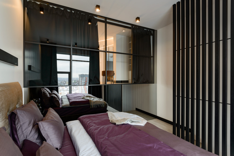 Свежая идея для дизайна: большая хозяйская спальня в современном стиле с белыми стенами, полом из винила и серым полом - отличное фото интерьера