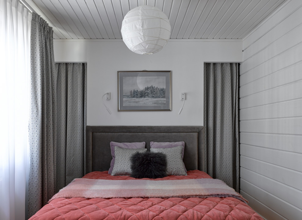 Inspiration for a contemporary bedroom remodel in Moscow with white walls