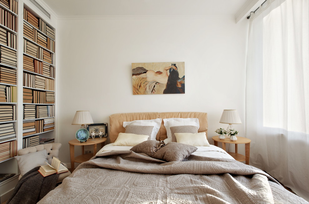 Exempel på ett modernt sovrum, med vita väggar