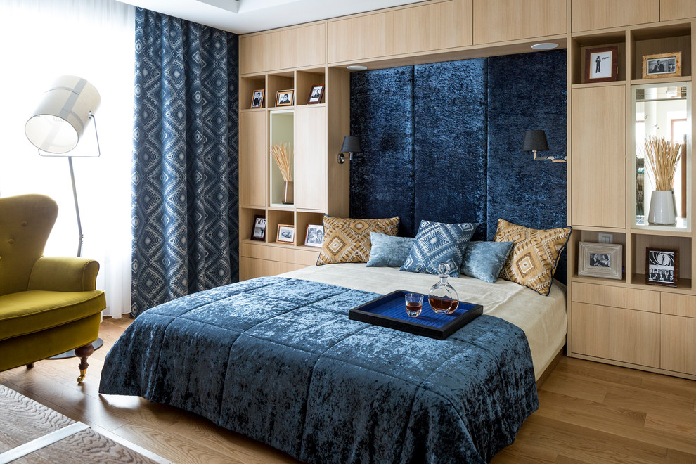 Trendy bedroom photo in Moscow