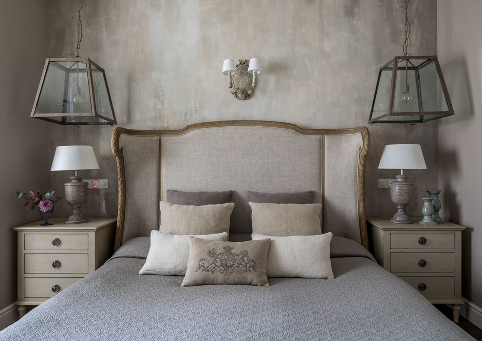 Photo of a large traditional master bedroom in Moscow with grey walls and a feature wall.