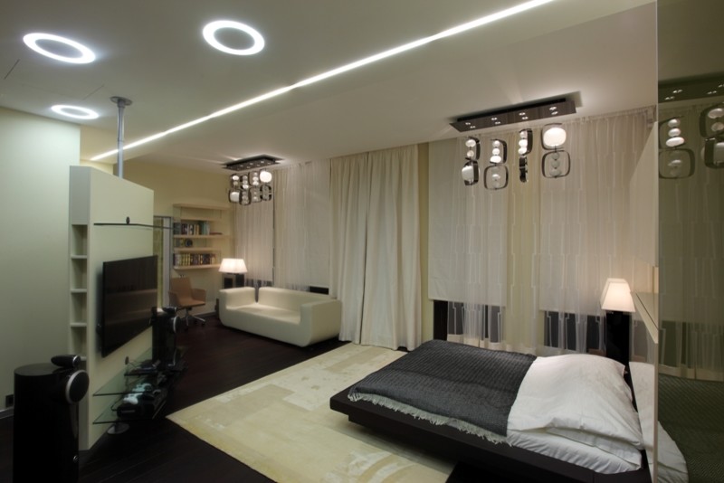 Example of a trendy bedroom design in Moscow
