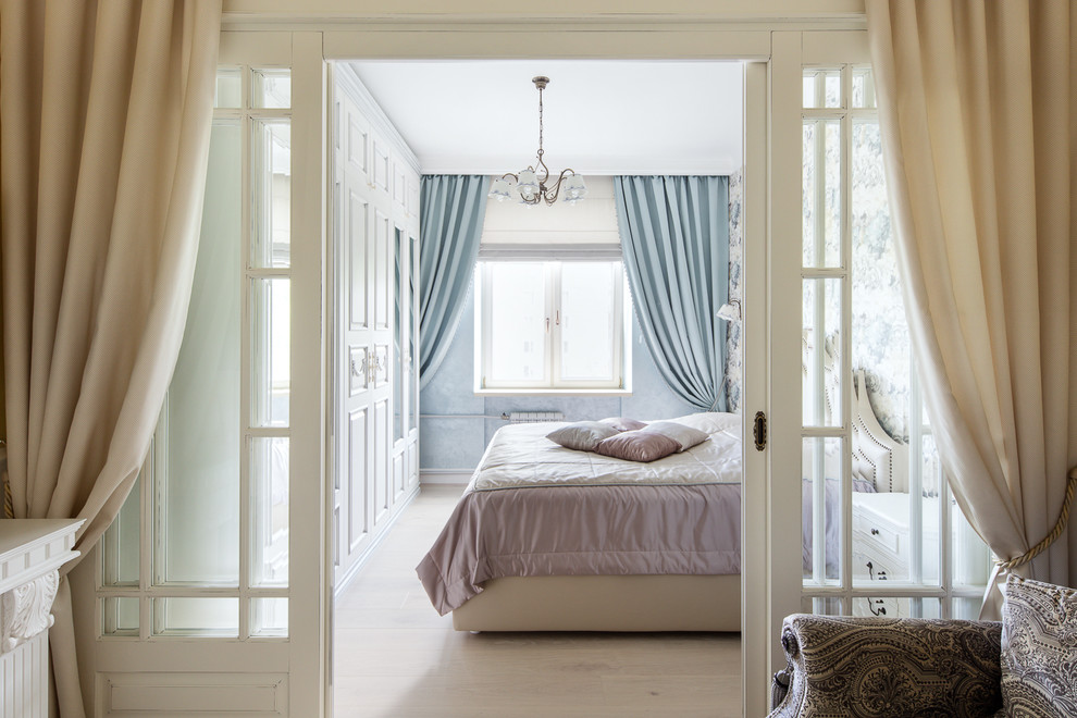 Inspiration for a timeless master bedroom remodel in Moscow