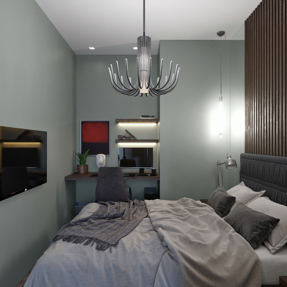 Kleines Modernes Hauptschlafzimmer mit grauer Wandfarbe, Laminat und braunem Boden in Moskau